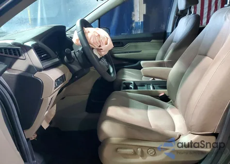 2018 Honda Odyssey Ex z USA, uszkodzony, nr VIN 5FNRL6H53JB068779